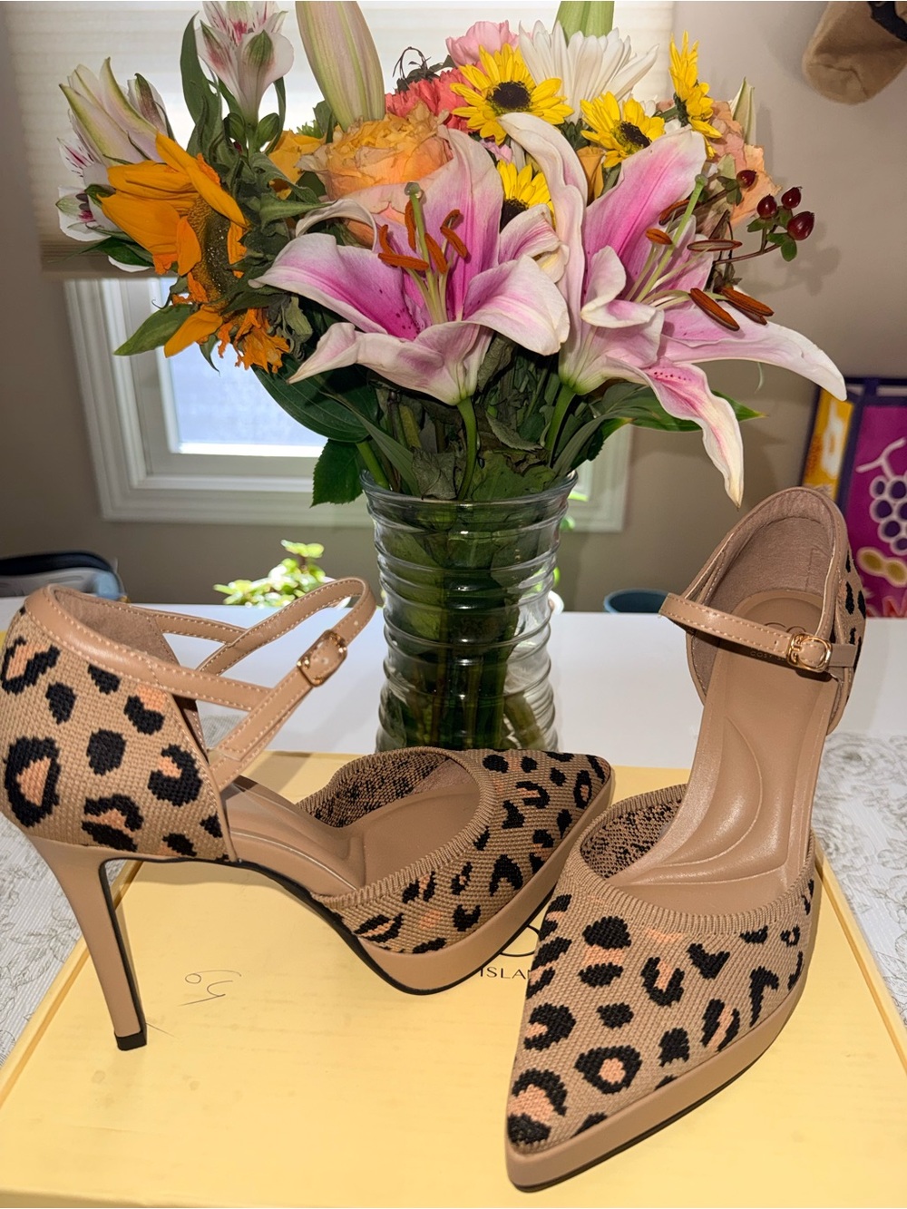 Leopard Print Pointed-Toe Ankle-Strap Heels in Tan/Black